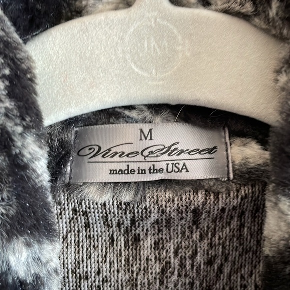 VINE STREET “Melange” Faux Fur Brown Cream Black Vest Sz: M - Picture 2 of 14
